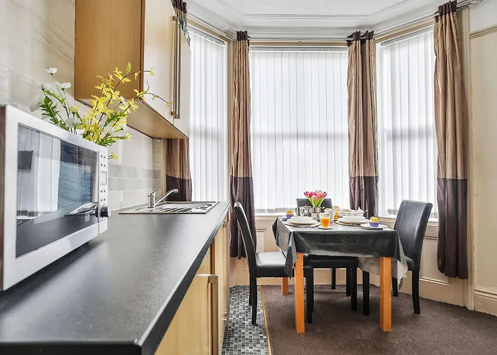 Hotel Chomley Flats Scarborough