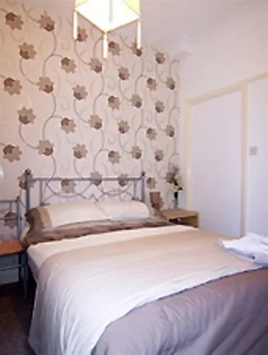 Chomley Flats Scarborough